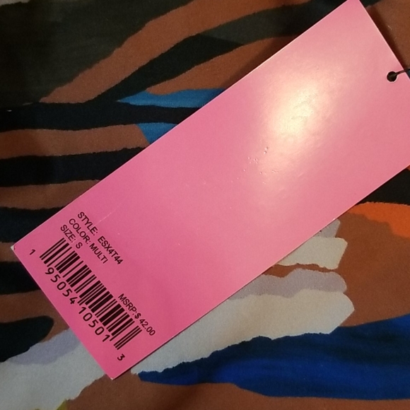 ***SOLD***Betsey Johnson Sports Bra - Picture 2 of 3